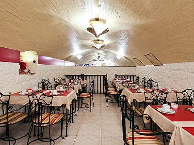 Blackston Opera 4*